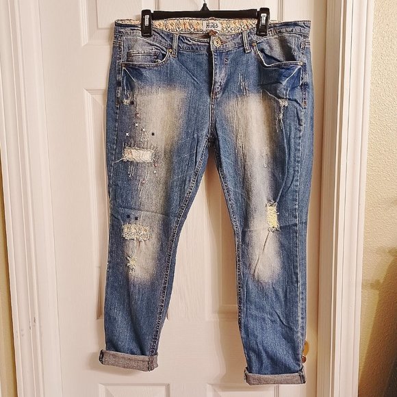 EUC Mudd Patches Semi Distressed Cropped Ankle Stretch Jeans sz 17 Orig$90+Tax - Picture 4 of 7